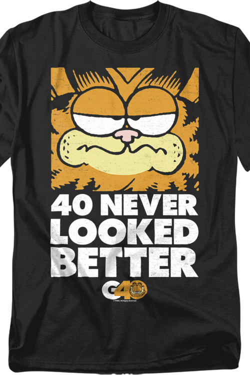 40 Never Looked Better Garfield T-Shirtmain product image