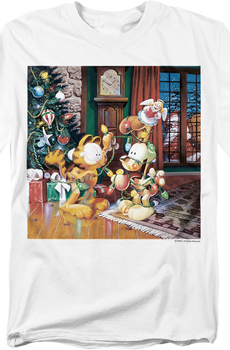 Odie Tree Garfield T-Shirt