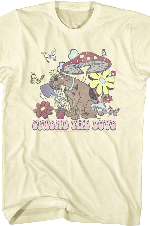 Spread The Love Scooby-Doo T-Shirtmain product image