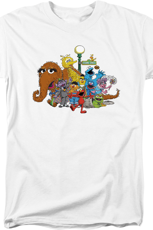 Classic Characters Group Photo Sesame Street T Shirt