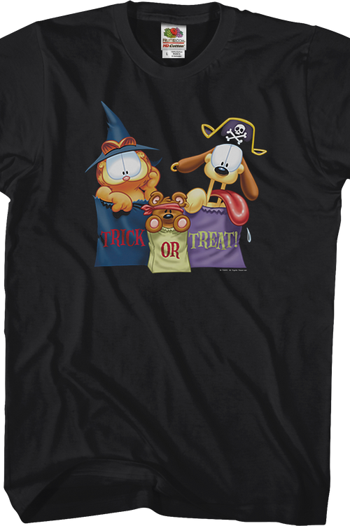 Trick or Treat Garfield T-Shirtmain product image