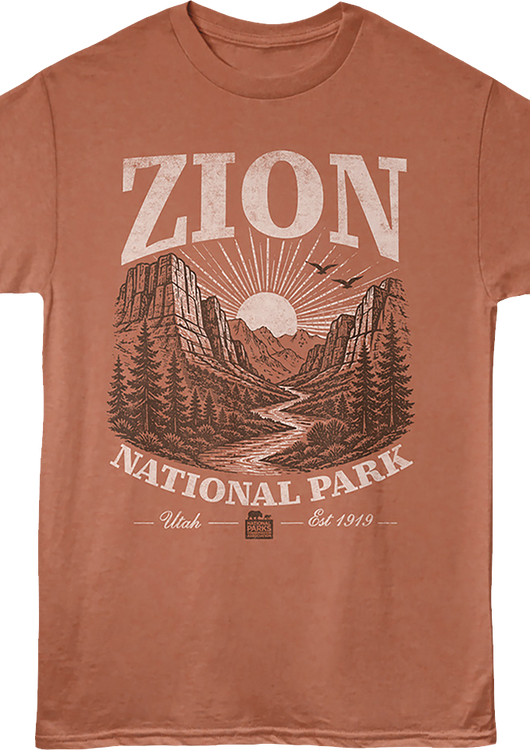 Retro Utah Sunrise Zion National Park T-Shirt - main product image