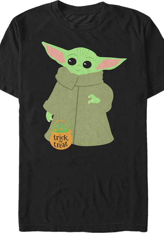 The Child Trick Or Treating The Mandalorian Star Wars T-Shirt - main product image